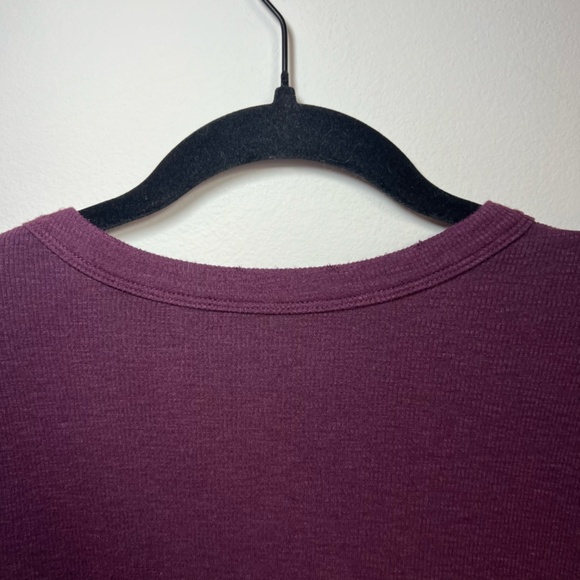 Aerie Real Soft Ribbed Shirt Burgundy Long Sleeve Round Neck Stretch Top Size XL - Picture 7 of 10